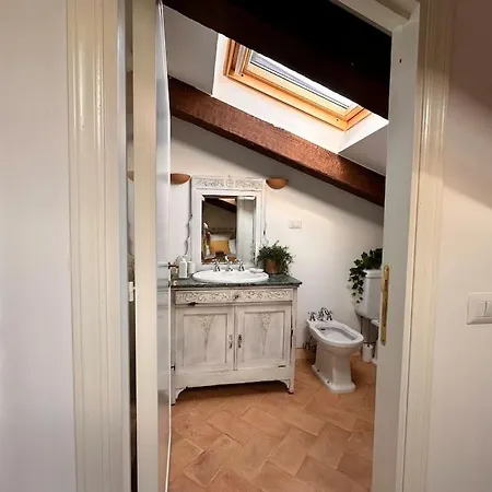 Romantic Country With Two Lägenhet *