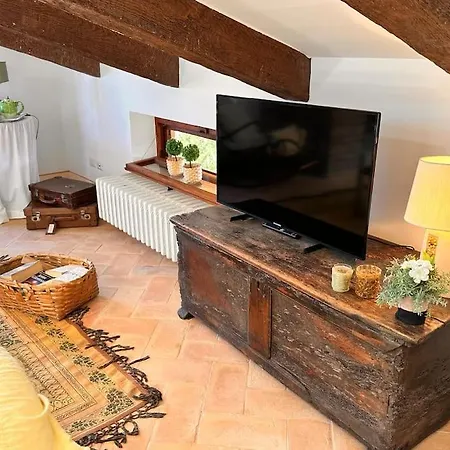 Apartment Romantic Country With Two